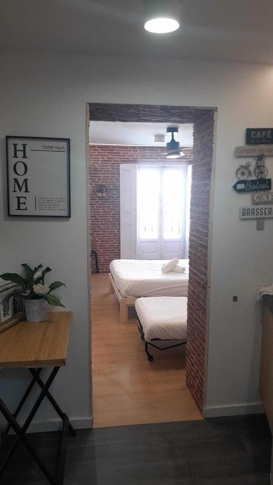 Apartamentos Preciados Madrid Habitación foto
